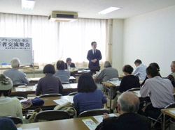 事例報告する種田弁護士